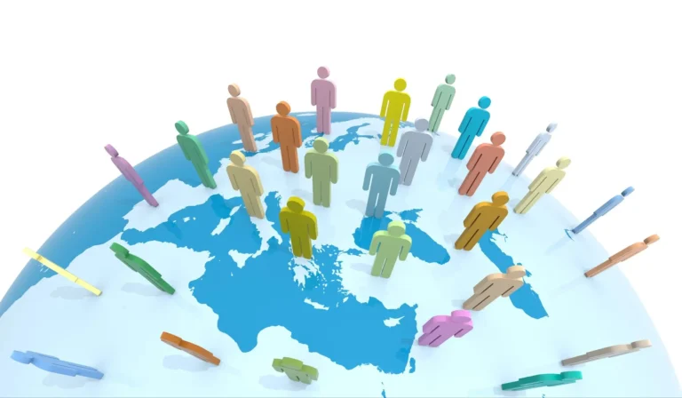 Cultural Intelligence for Expats Living Across Cultures